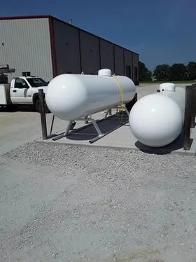 1000 Gallon Underground Propane Tank - Image 3
