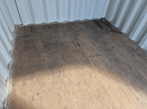 10ft Shipping Container — Very Good Condition - Image 3