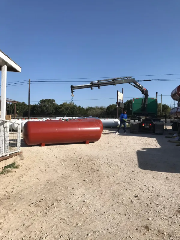 1000 Gallon Underground Propane Tank - Image 4
