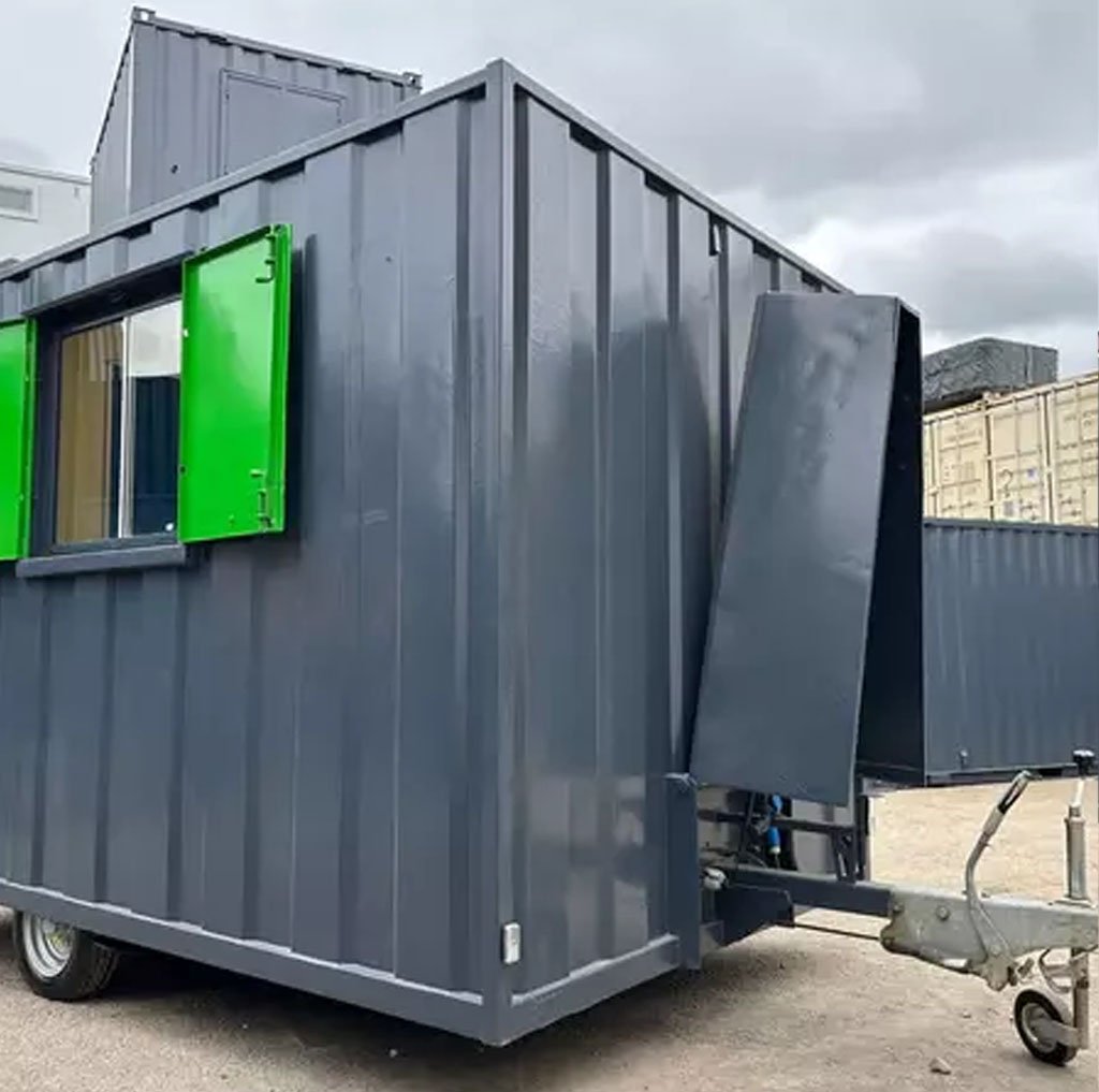 Groundhog Towable Mobile Welfare Unit — 2010 Model, Diesel Generator - Image 4