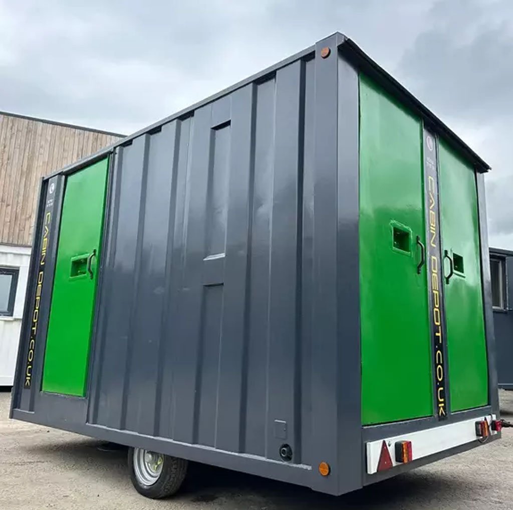 Groundhog Towable Mobile Welfare Unit — 2010 Model, Diesel Generator