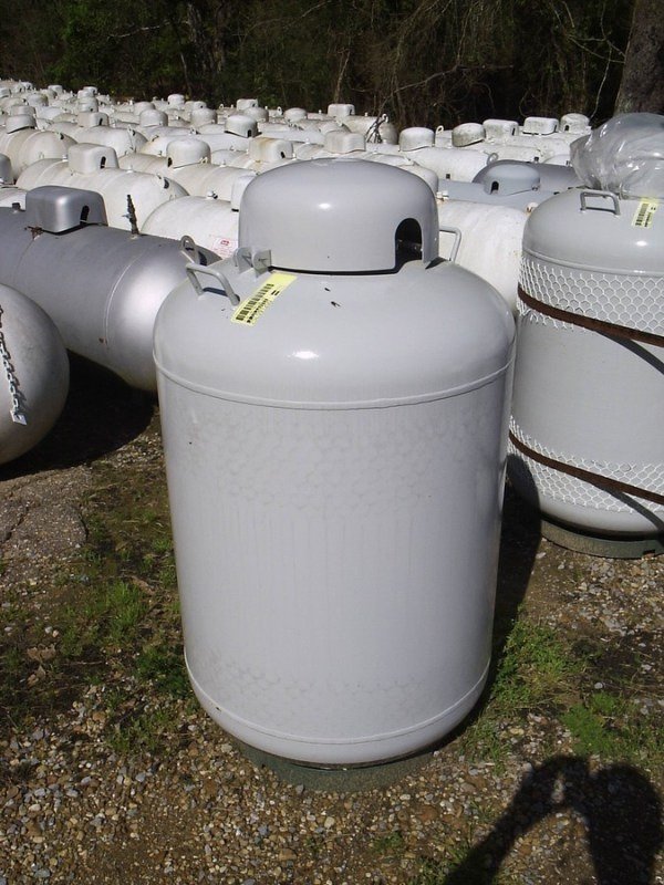 120 Gallon Propane Tank - Image 4